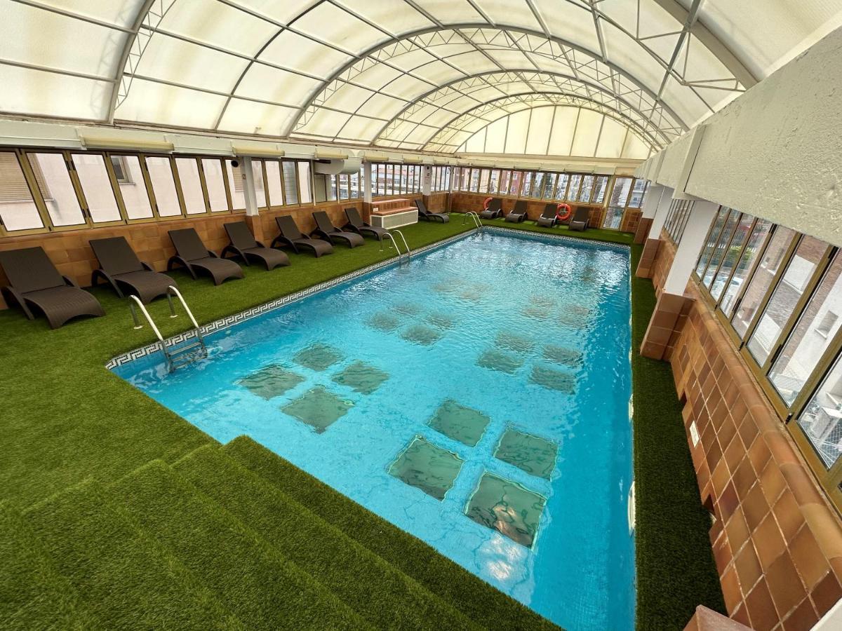 Hotel Victoria Spa & Splay Center Segur de Calafell Kültér fotó